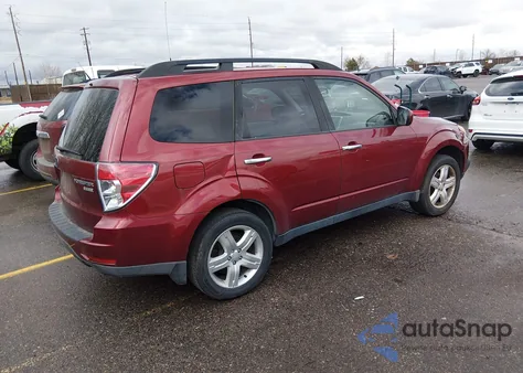 2010 Subaru Forester 2.5X Premium z USA, uszkodzony, nr VIN JF2SH6CC6AH767267
